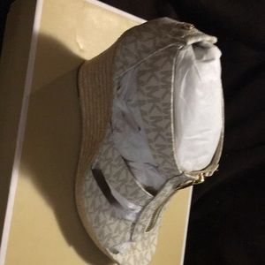Wedge heel open toe Michael Kors Sandals
